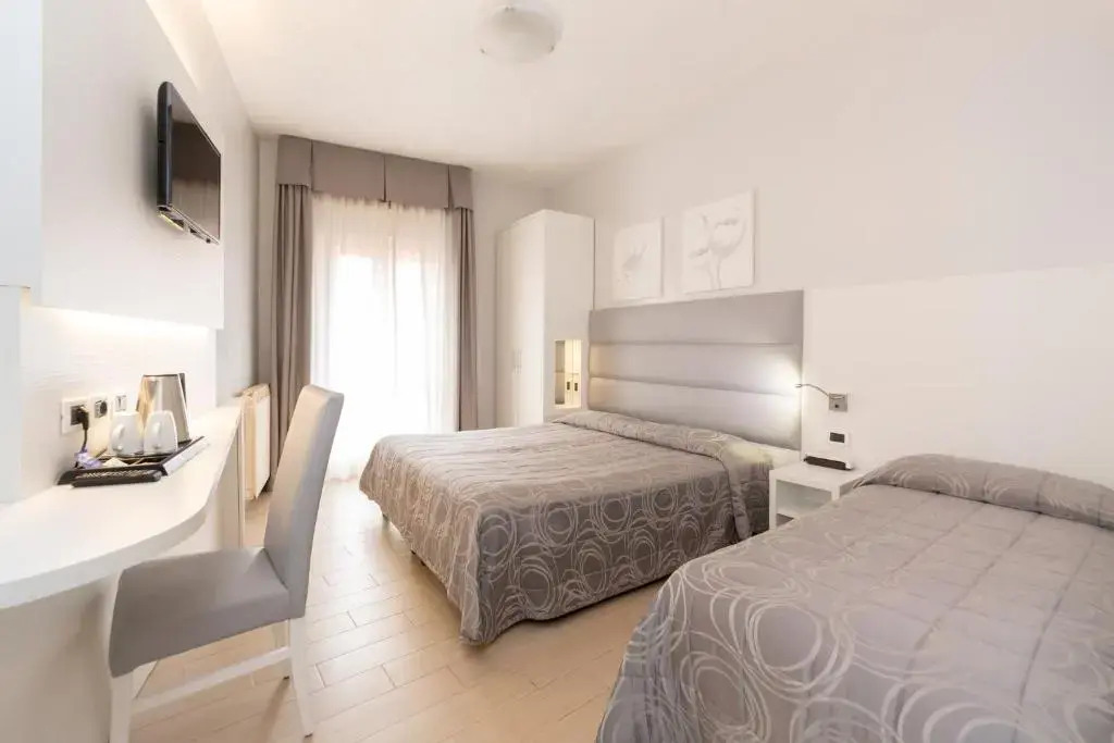 Photo - Hotel University