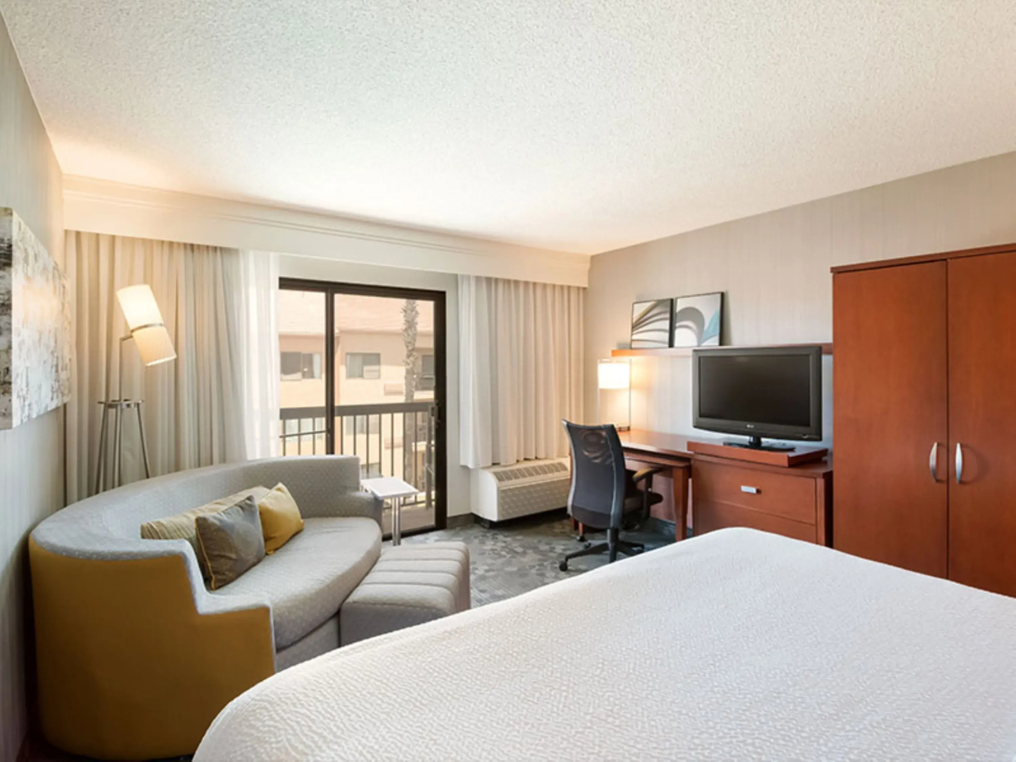 Photo - Sonesta Select Huntington Beach Fountain Valley