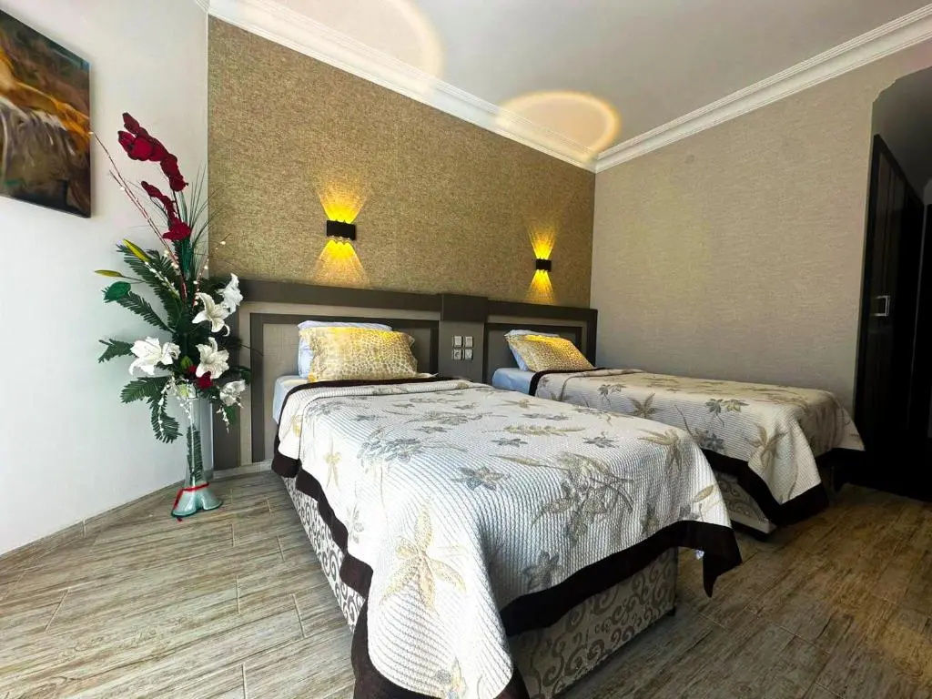 MONTE CARLO HOTEL