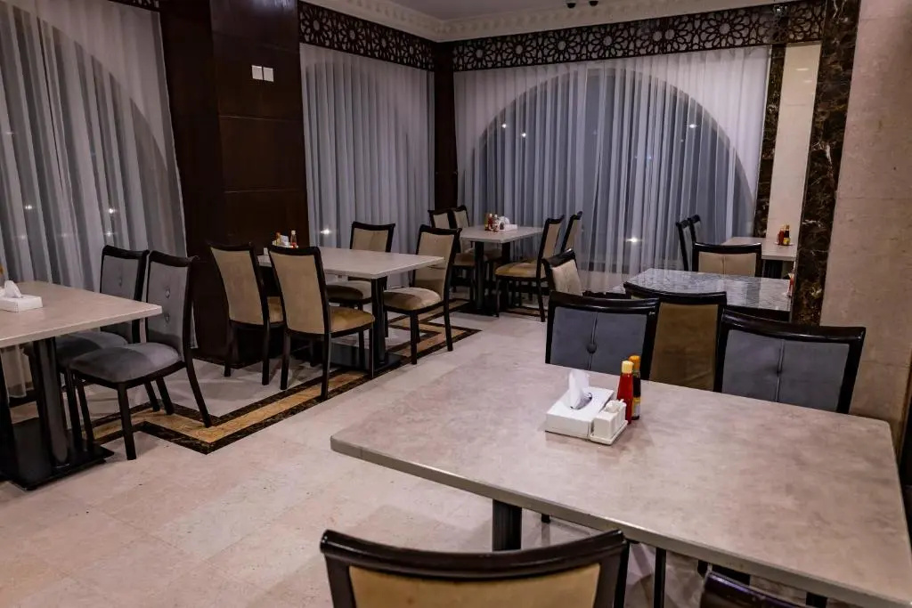 Photo - Al Mukhtara International Hotel