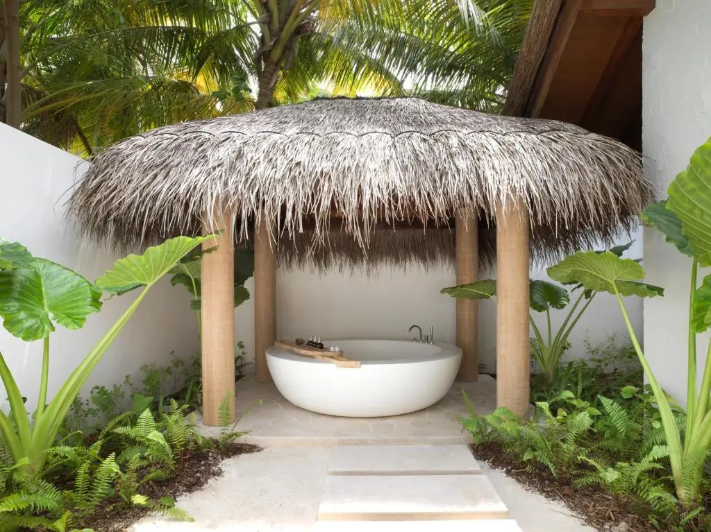 Sirru Fen Fushi Private Lagoon Resort, Bild 8 von 30