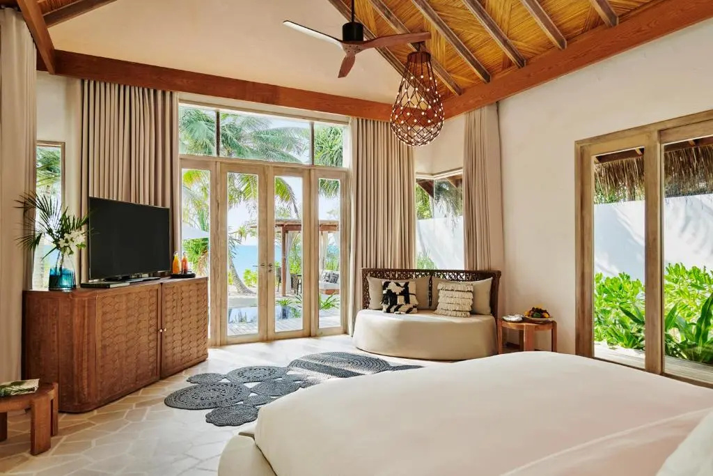 SIRRU FEN FUSHI PRIVATE LAGOON RESORT (EX. FAIRMONT SIRRU FEN FUSHI)