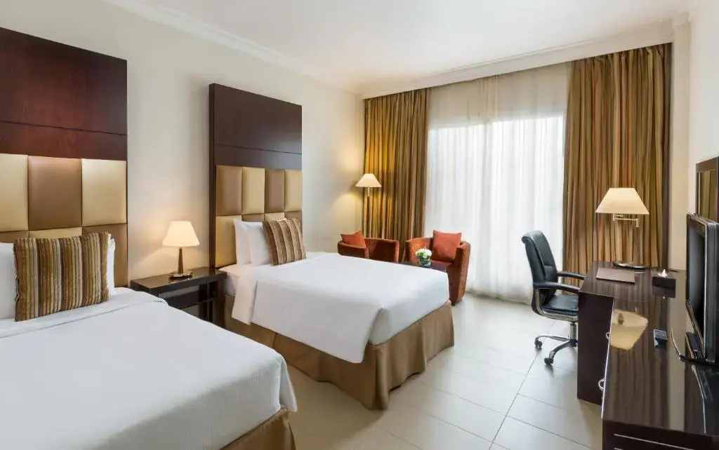 Photo - Metropolitan Al Mafraq Hotel