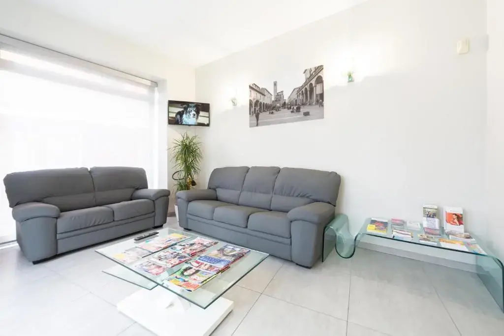 Photo - Hotel University