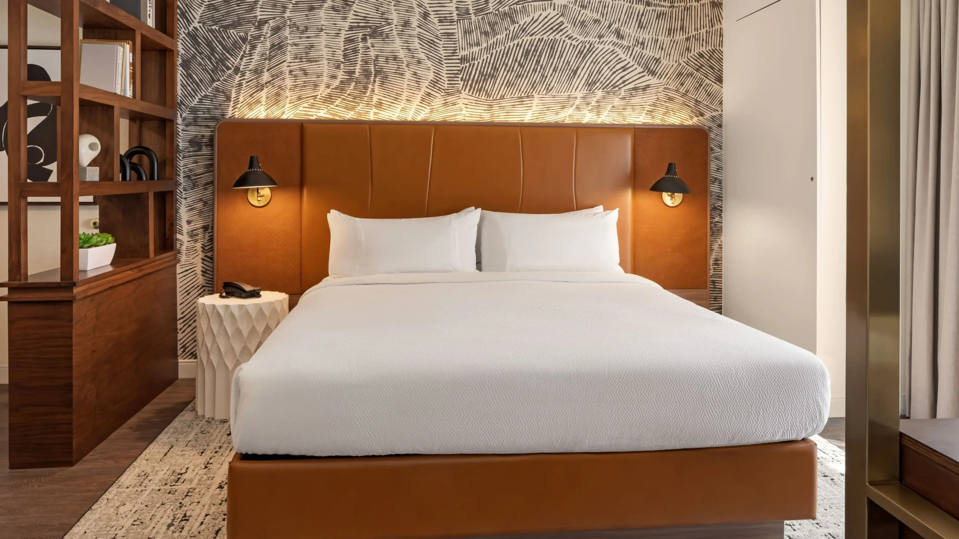 Photo - Burton House, Beverly Hills, A Tribute Portfolio Hotel