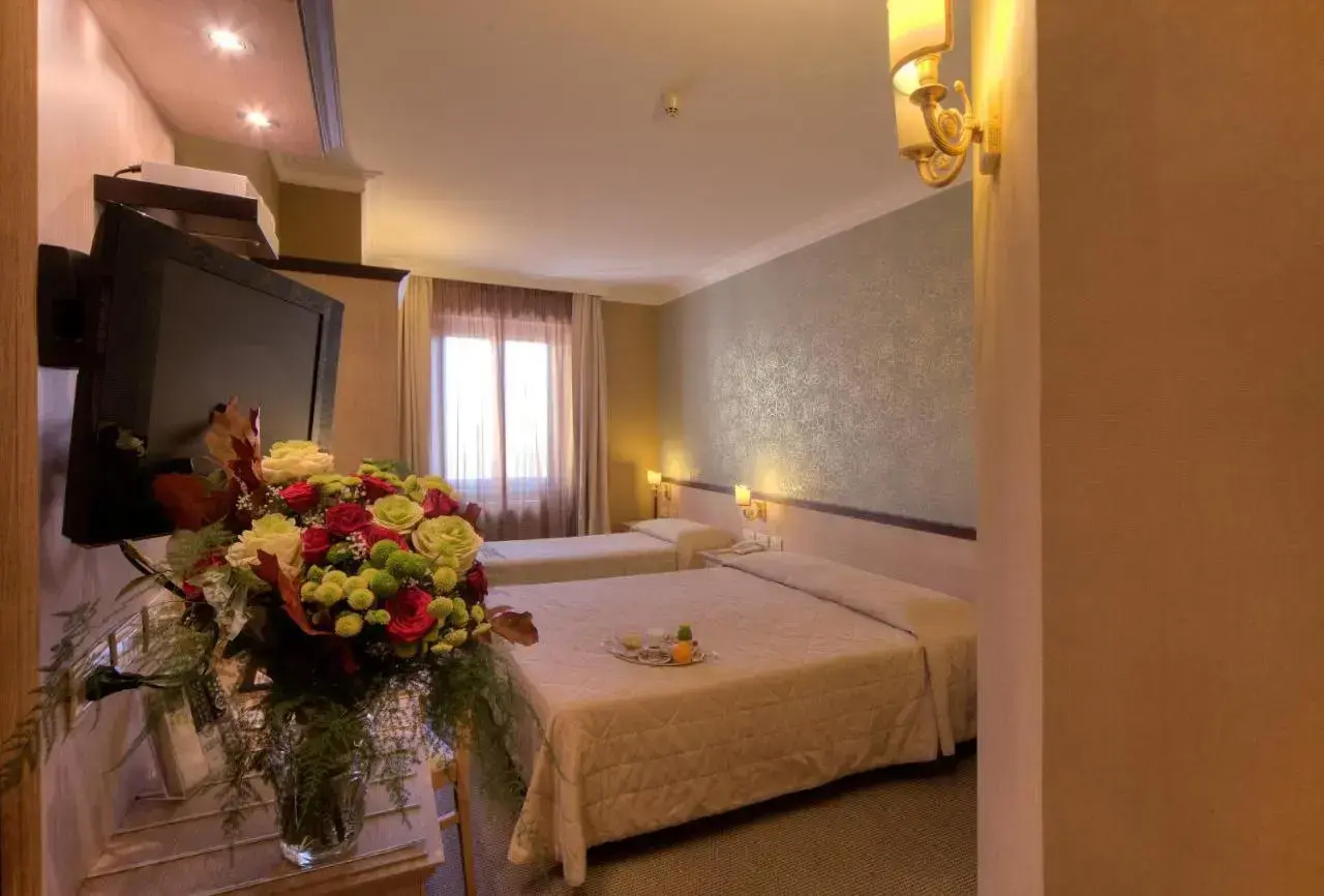 Photo - Hotel Galileo