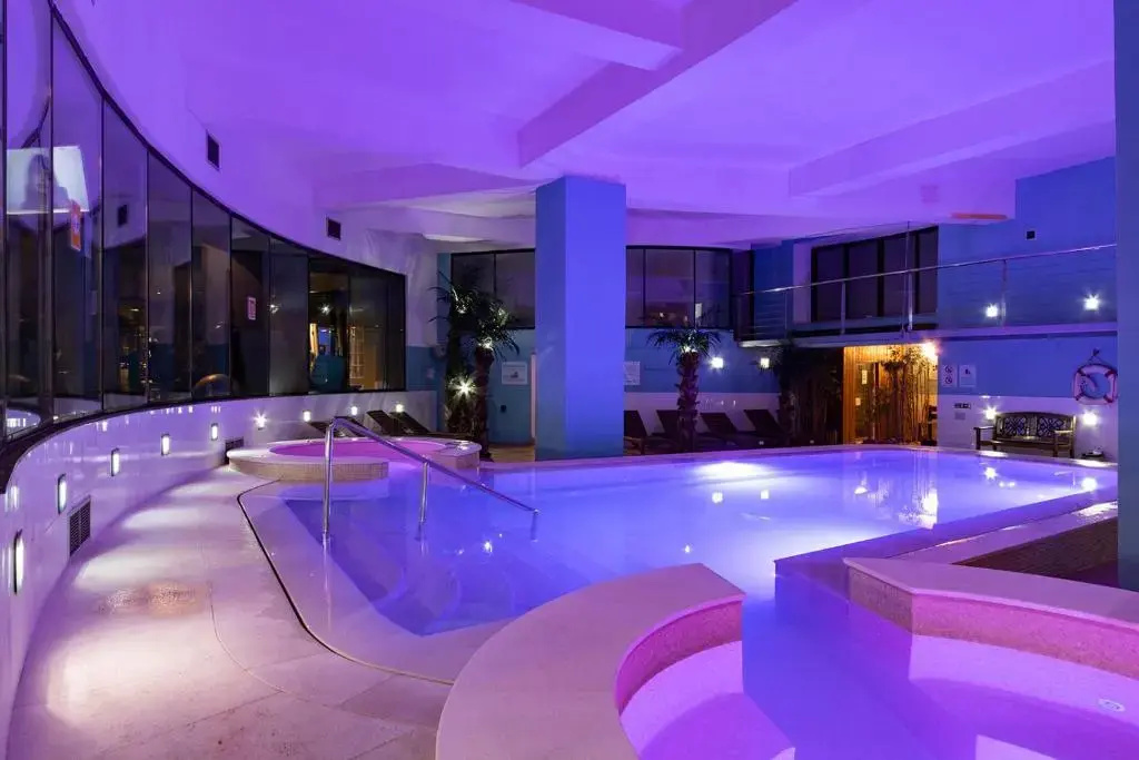 Photo - The Preluna Hotel