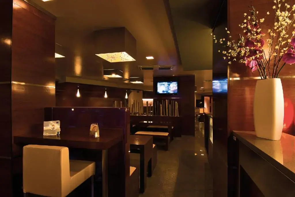Photo - The Preluna Hotel