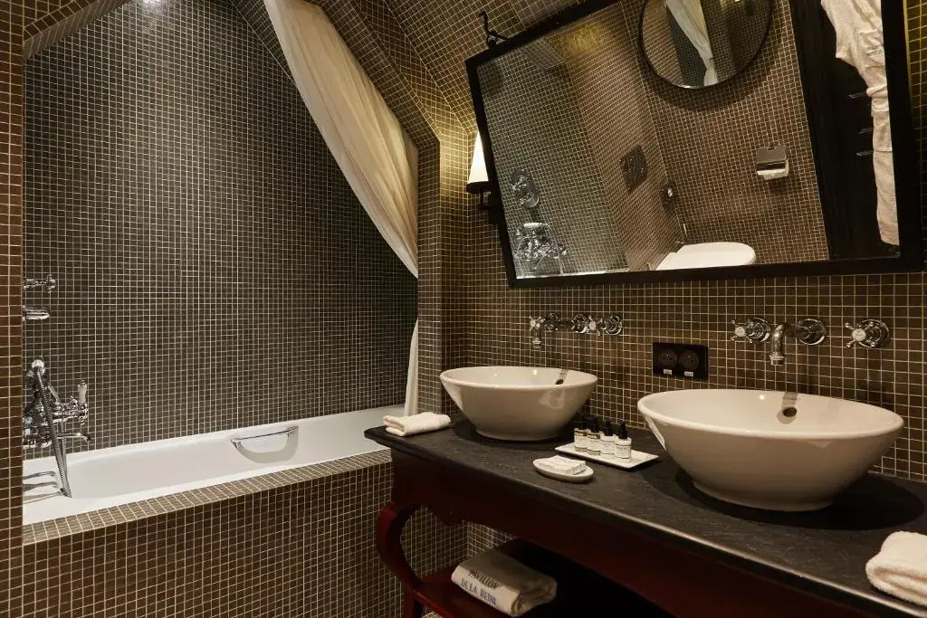 Foto - Le Pavillon de la Reine & Spa, Place des Vosges