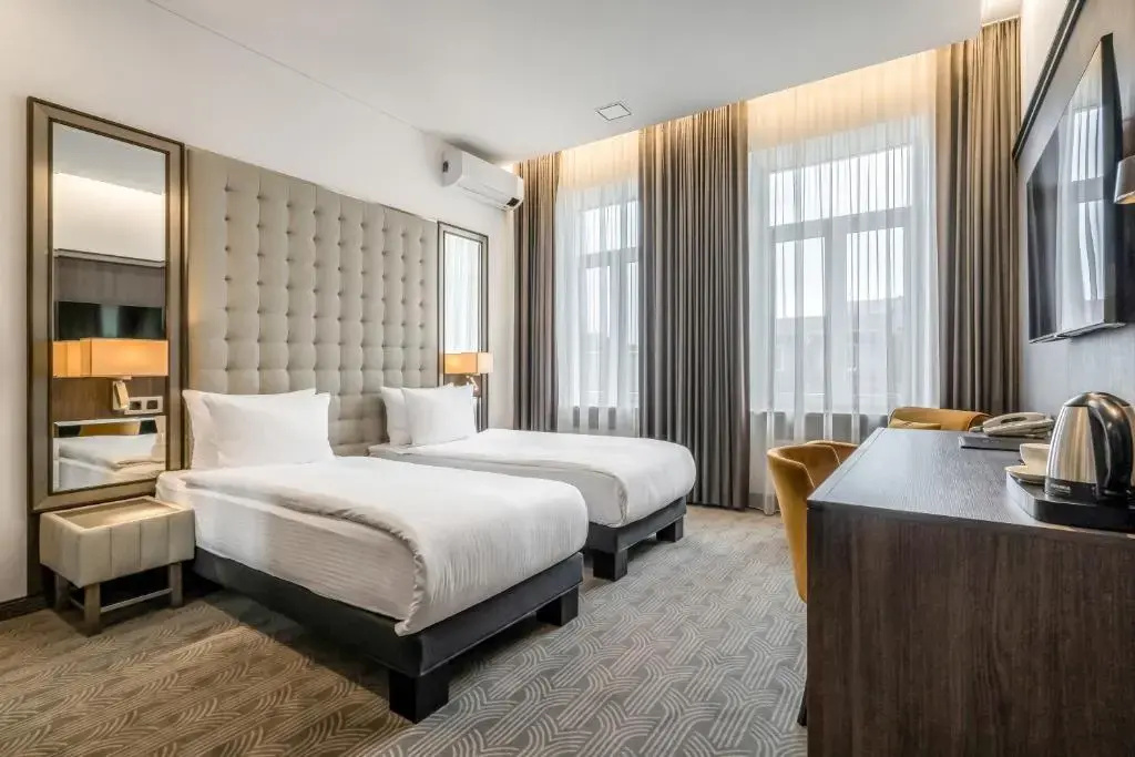 Photo - Congress Hotel