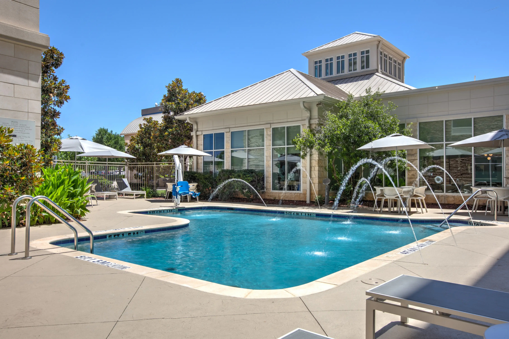Photo - Hilton Garden Inn Dallas Arlington