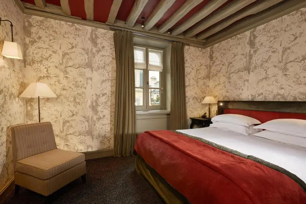 Foto - Le Pavillon de la Reine & Spa, Place des Vosges