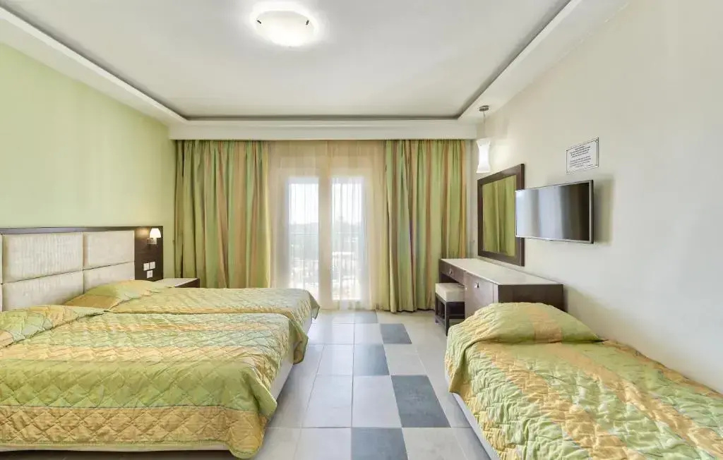 Photo - Majestic Hotel & Spa
