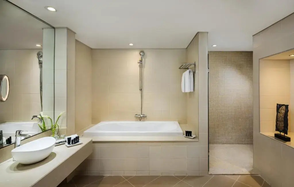 Photo - Metropolitan Al Mafraq Hotel