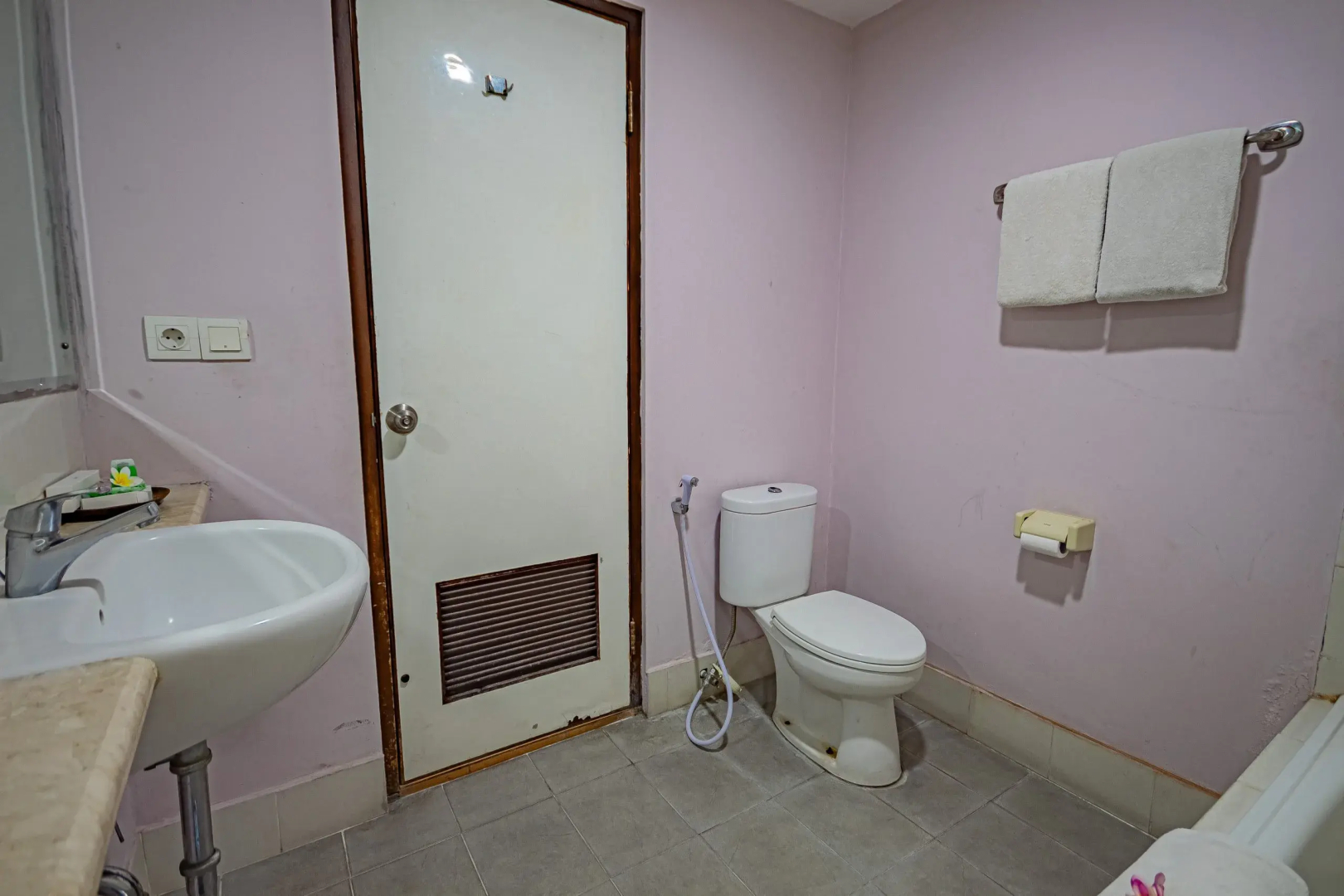 Foto - Grand Santhi Hotel