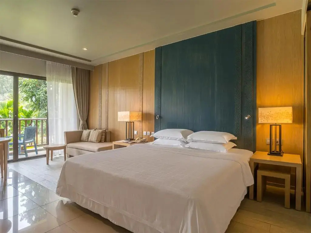 Photo - Dusit Thani Krabi Beach Resort Hotel