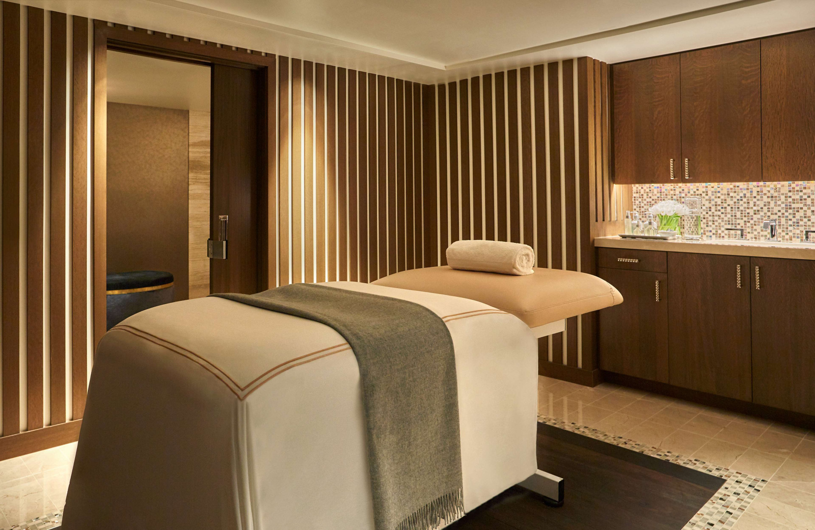Photo - L'Ermitage Beverly Hills