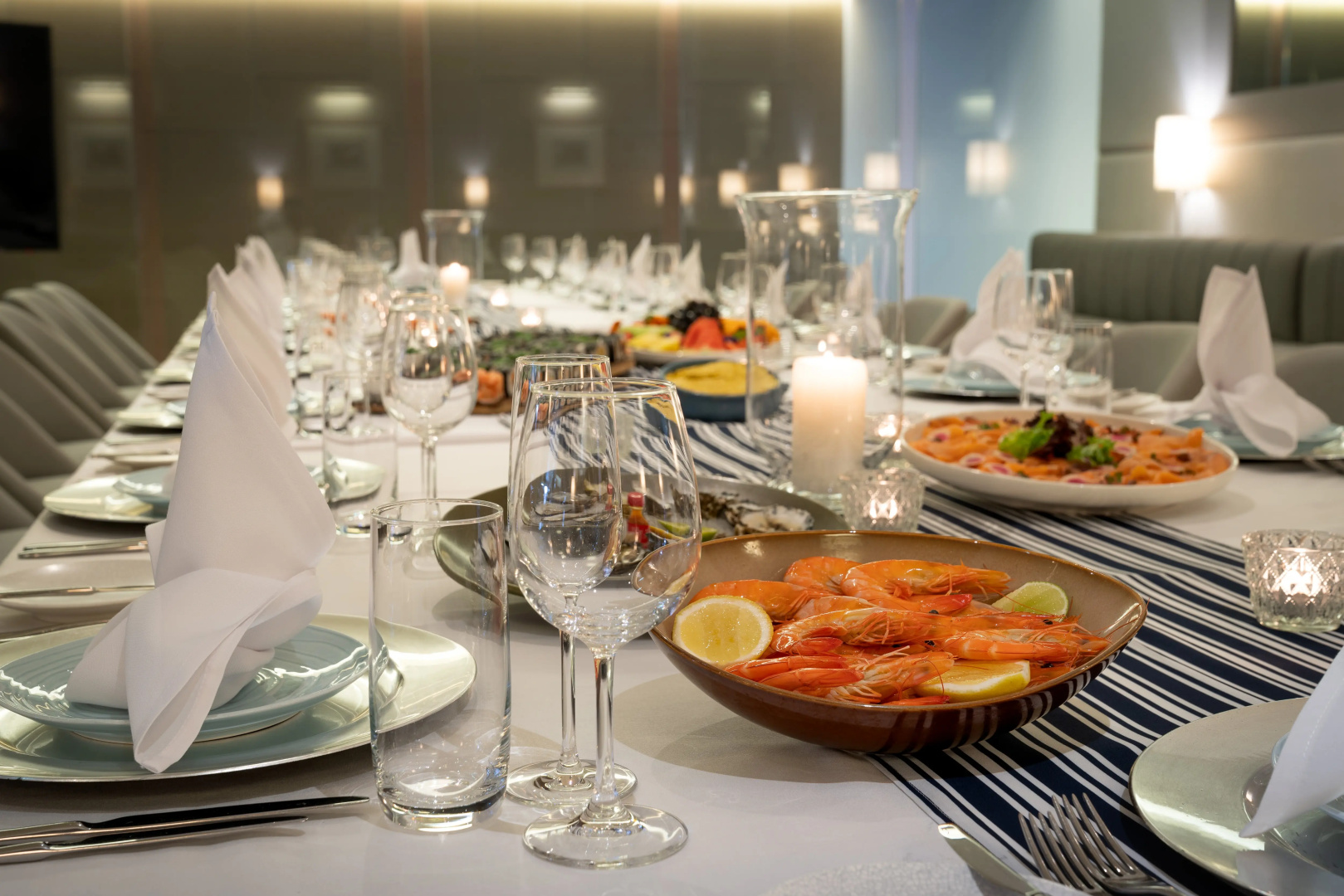 Photo - Hilton Surfers Paradise Hotel & Residences.