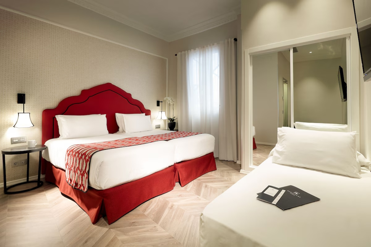 Photo - Hotel Eurostars Regina