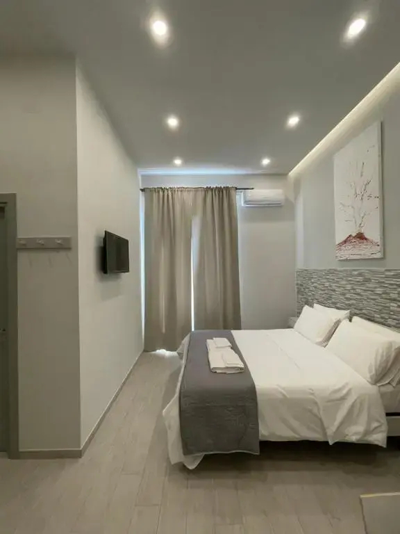 Photo - Naptown Rooms