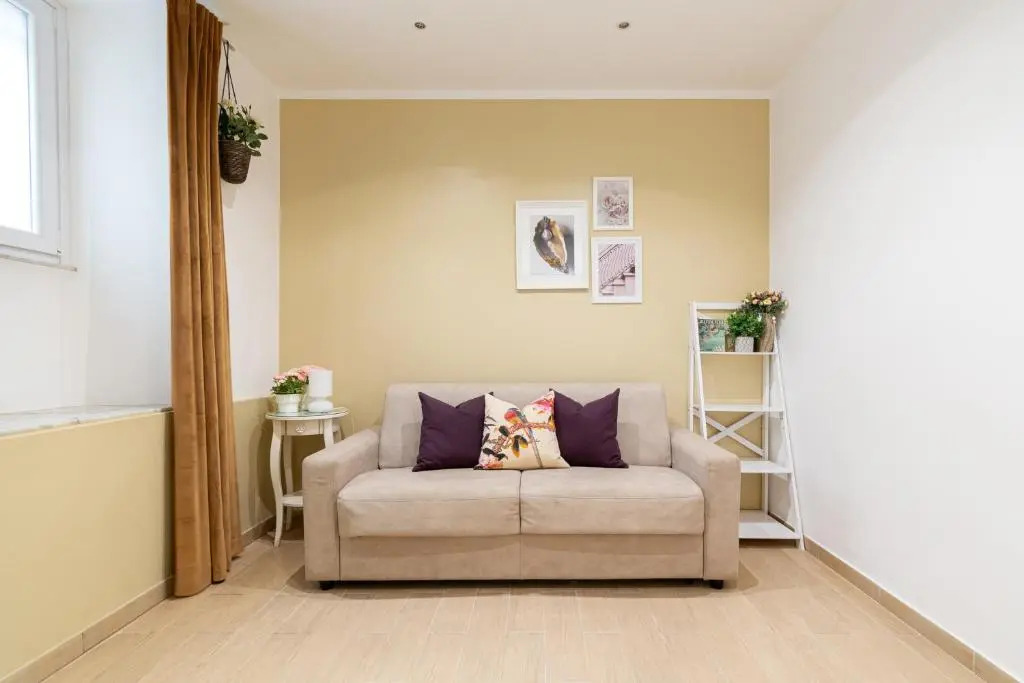 Photo - Next Stop St Peter Rome