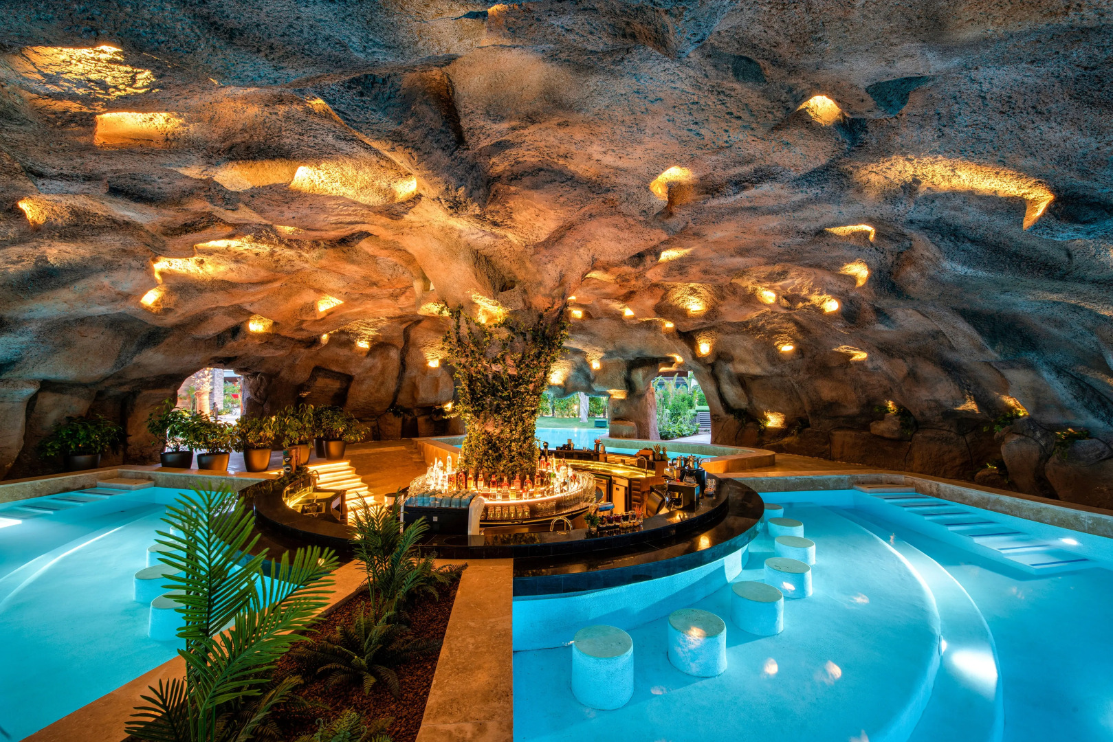 Foto - Regnum The Crown