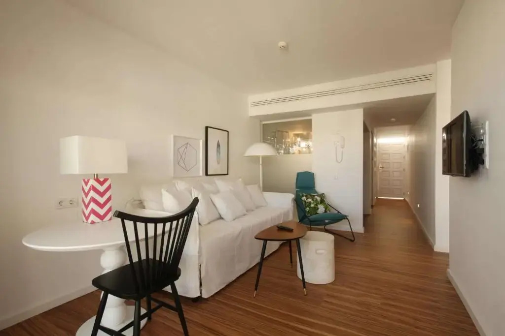 Foto - Gold By Marina - Adults only