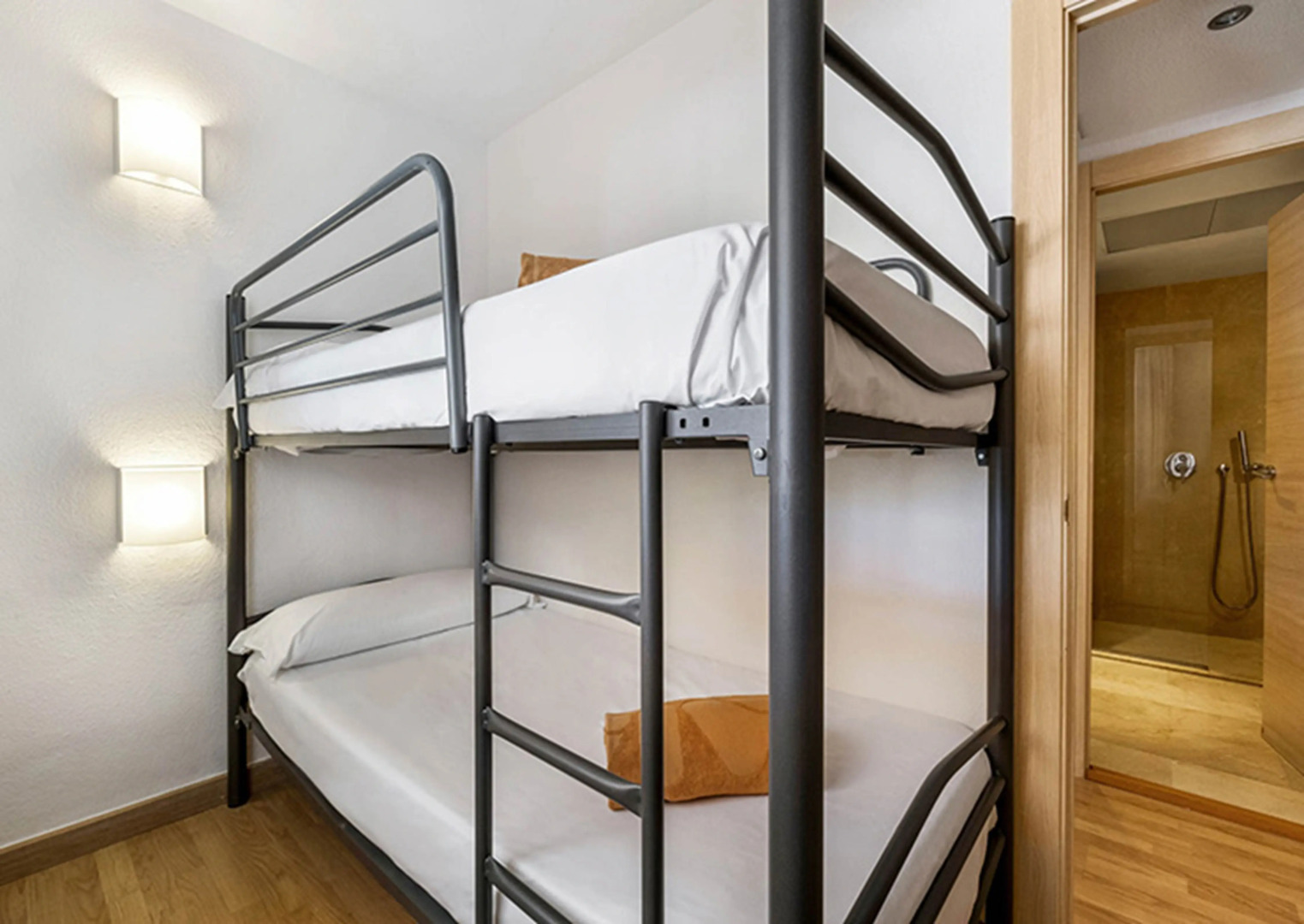 Photo - VIVA Sunrise