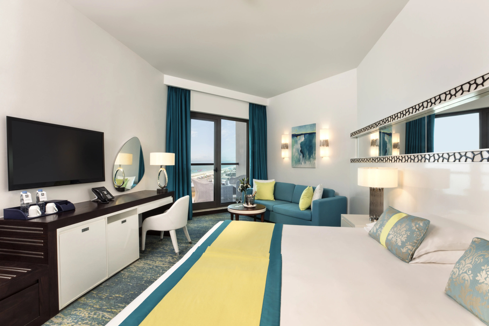 Photo - JA Ocean View Hotel, Jumeirah Beach Dubai