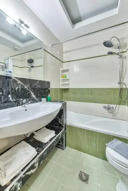 Photo - Majestic Hotel & Spa
