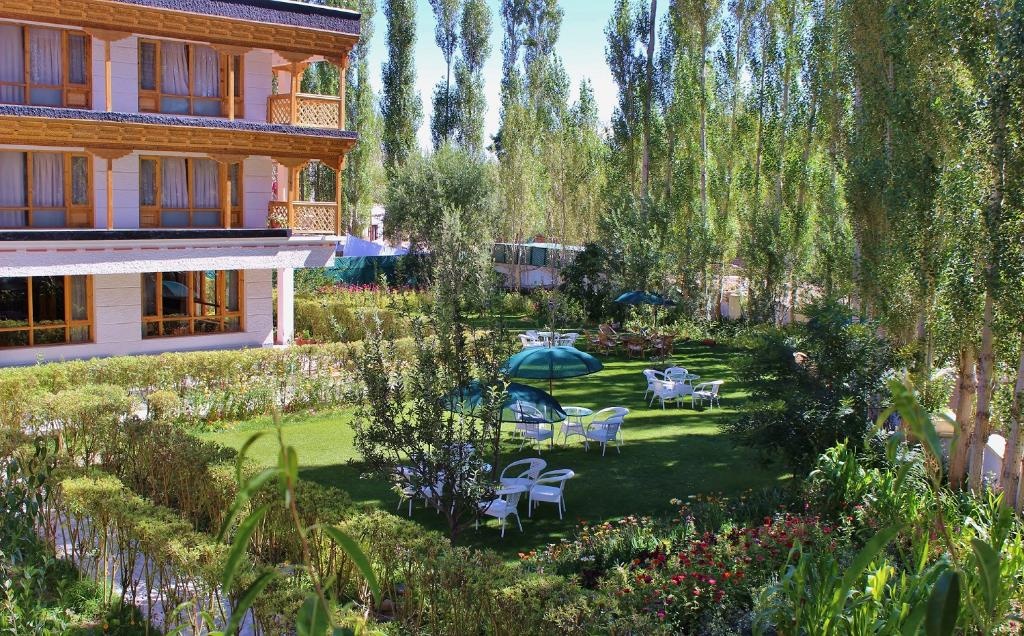 Hotel Caravan Centre