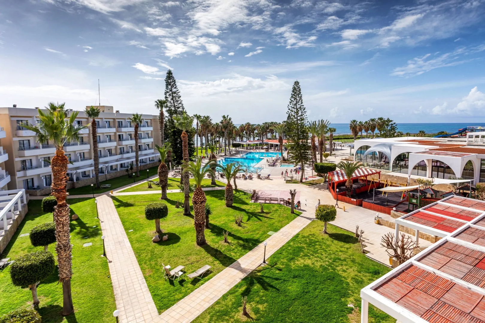 Foto - Louis Phaethon Beach