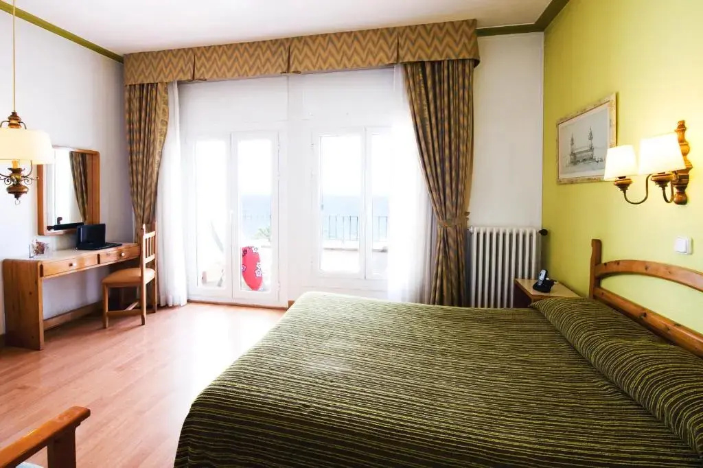 Foto - Hotel Miramar Badalona