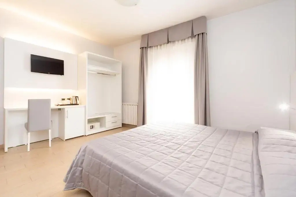 Photo - Hotel University