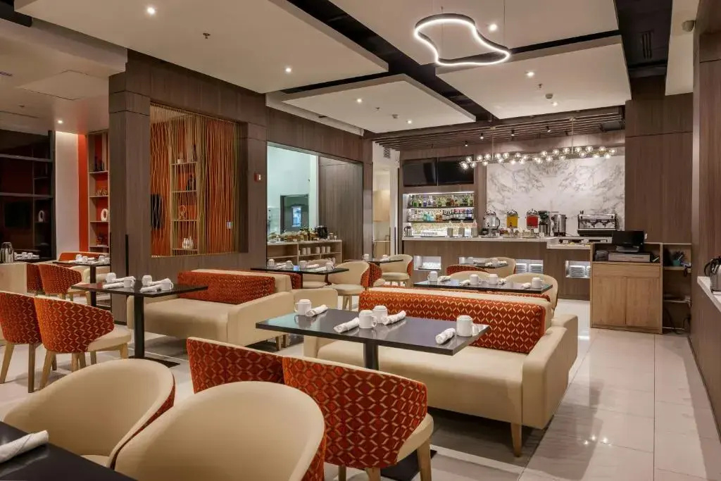 Photo - Courtyard by Marriott Panama Metromall