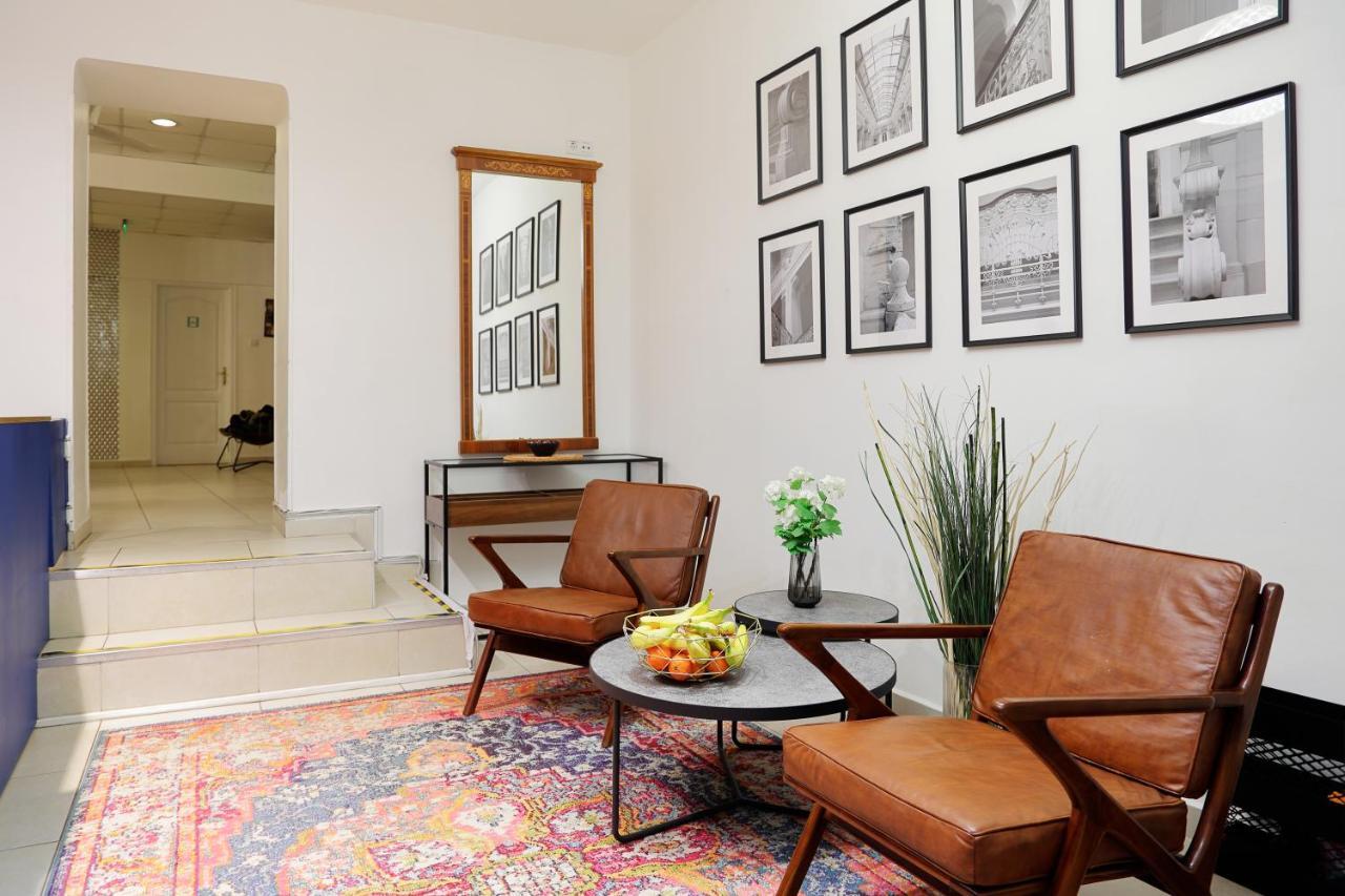 Foto - Giselle Vintage Doubles - Adults Only