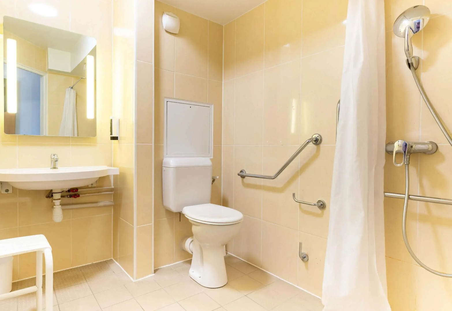 Foto - B&B HOTEL Nantes Aéroport