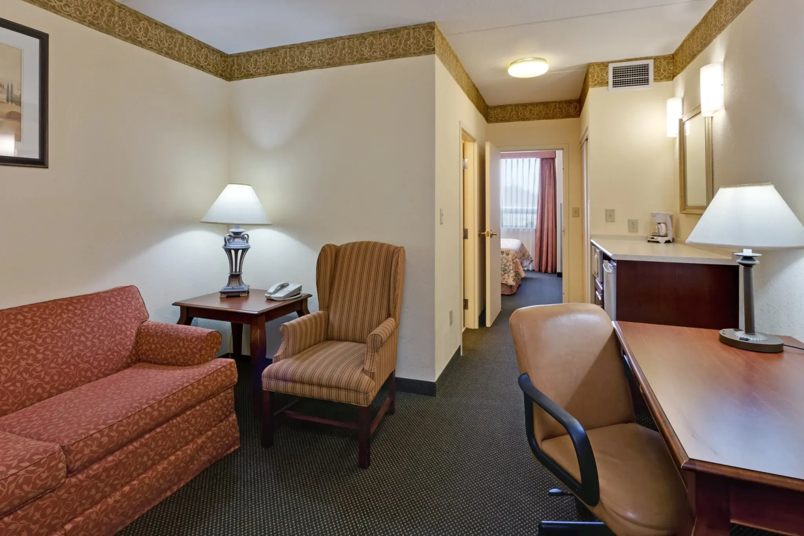 Foto - Staywell Inn & Suites