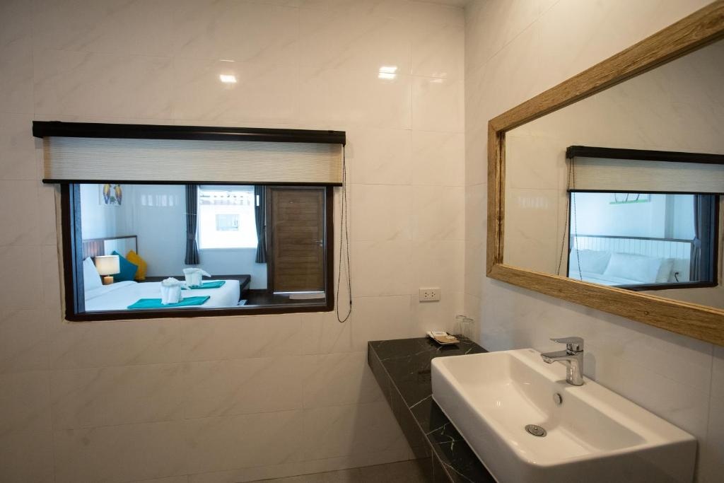 Photo - Southern Lanta Resort Hotel