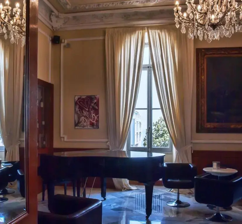 Photo - Grand Hotel & Des Anglais Hotel