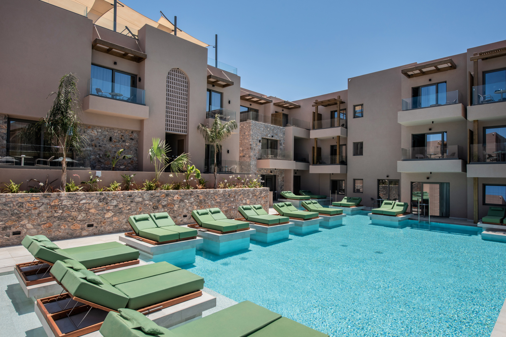 Paralos Venus Suites - Adults Only, Bild 18 von 20