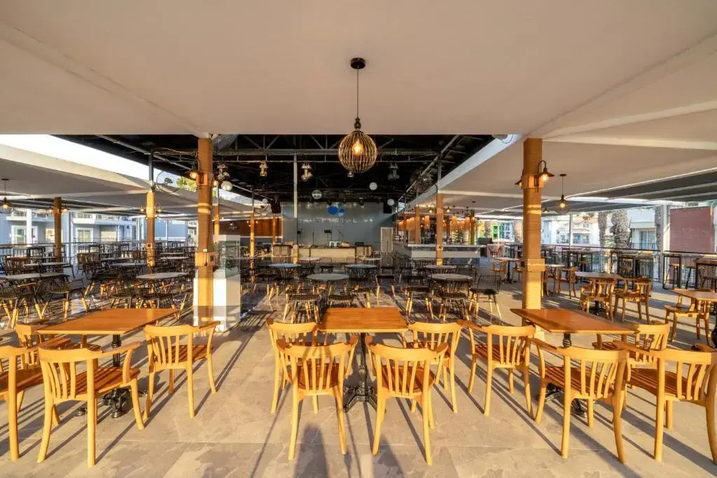 Photo - Crystal Aura Aqua Collection - Ultimate All Inclusive