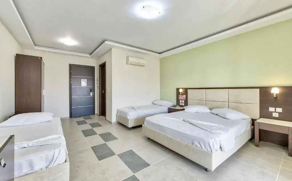 Photo - Majestic Hotel & Spa