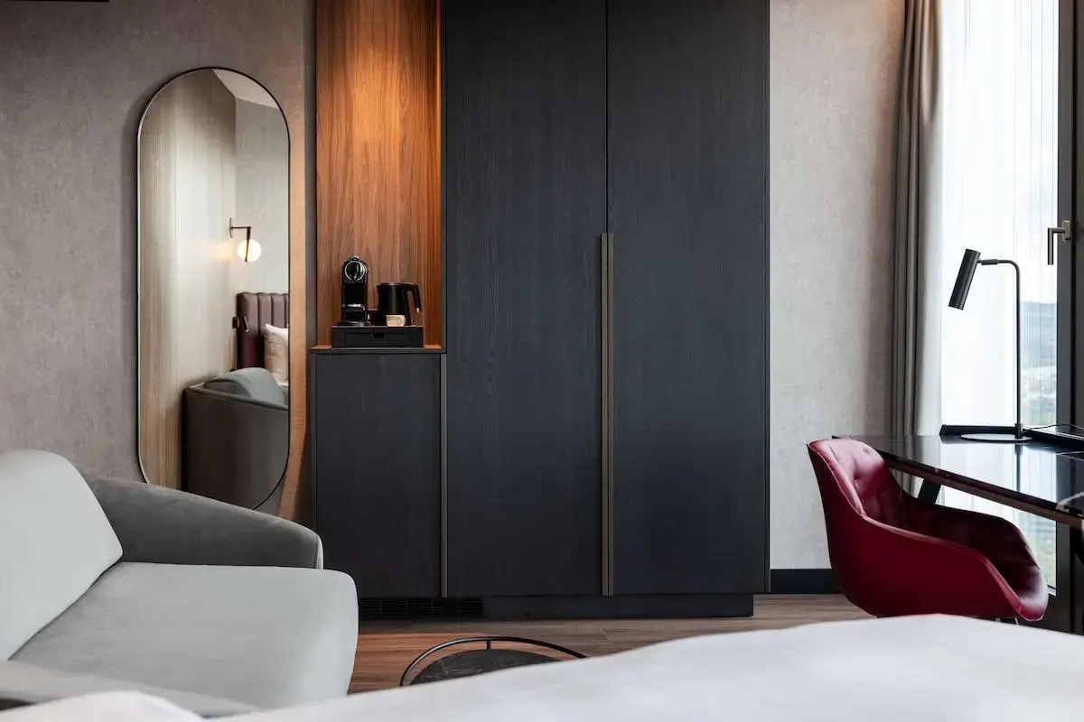 Foto - Radisson Blu Hotel at Porsche Design Tower Stuttgart