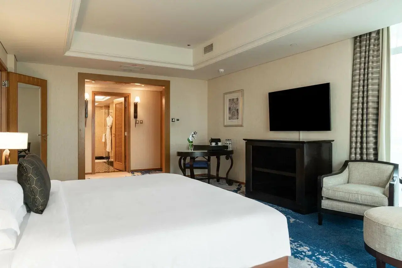 Photo - Beach Rotana – All Suites