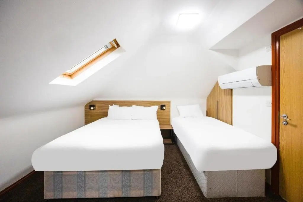 Photo - Arinza Hotel, London Ilford