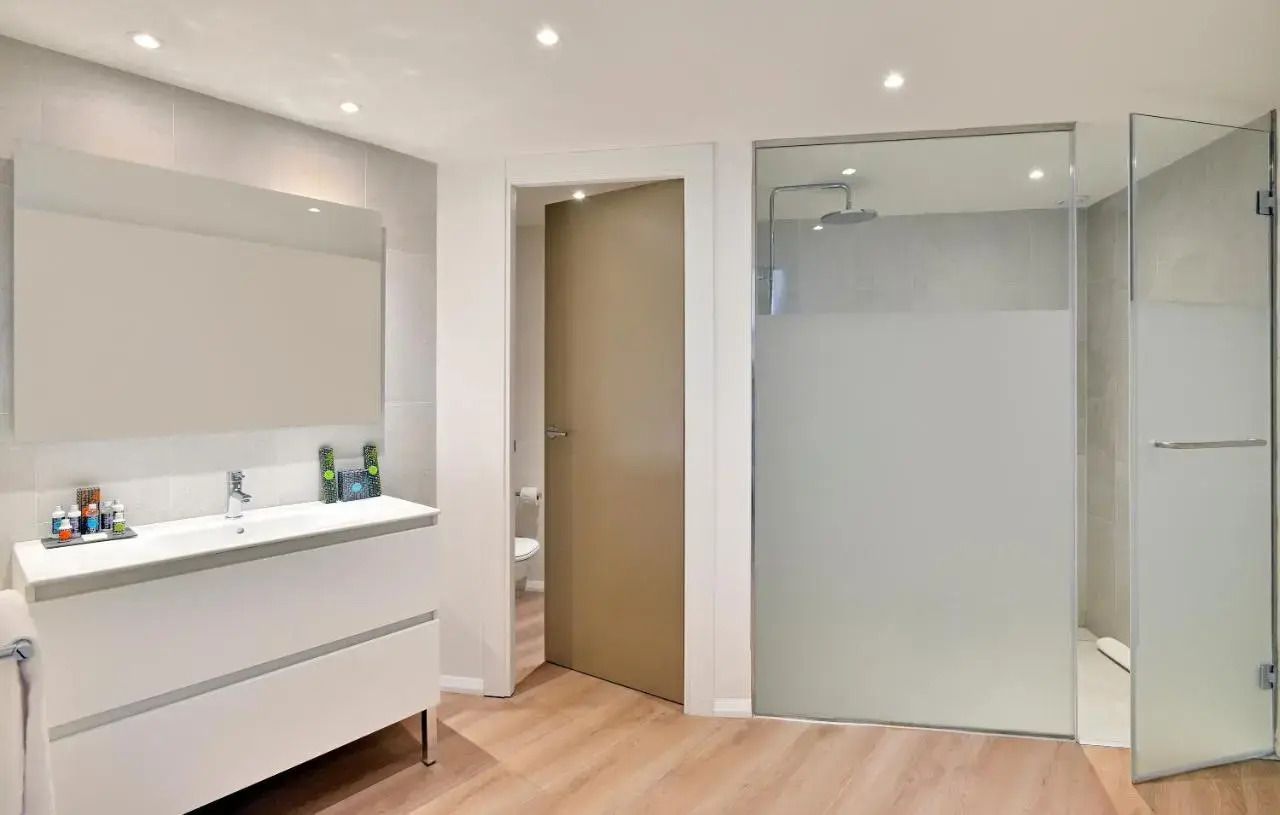 Photo - INNSiDE by Meliá Calviá Beach