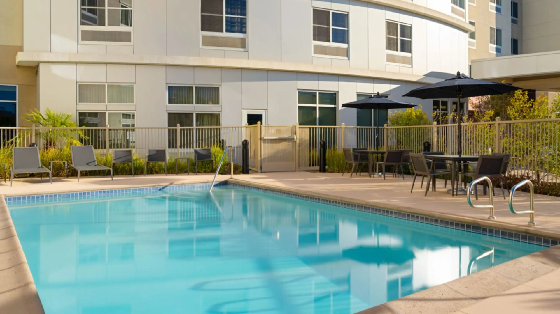 Photo - Courtyard by Marriott Sunnyvale Silicon Valley