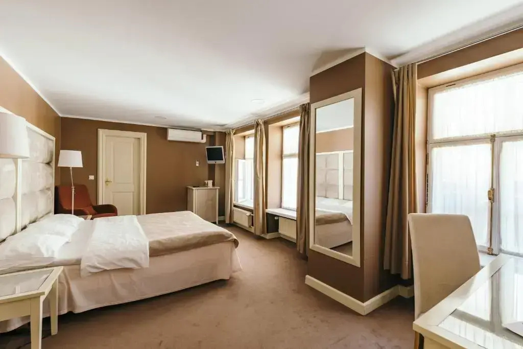 Photo - Merchants House Hotel