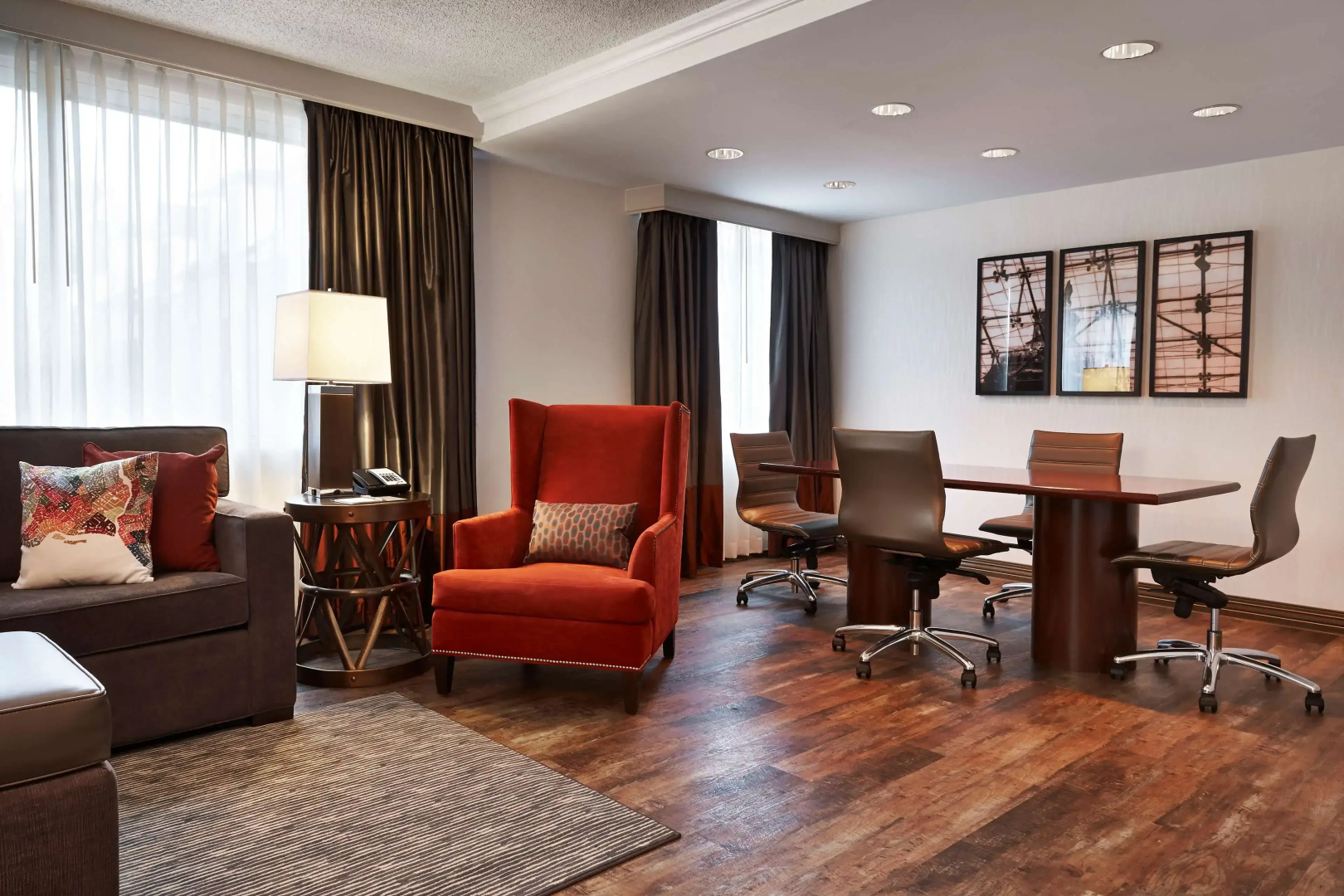Photo - Embassy Suites by Hilton Washington DC Chevy Chase Pavilion